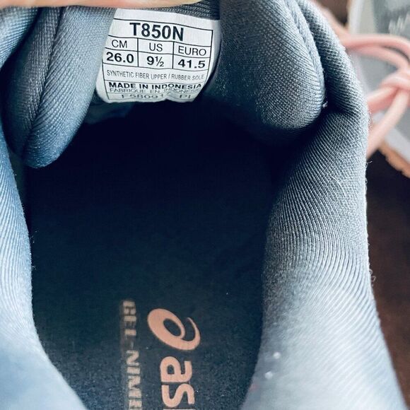 Mint Condition Asics GEL Nimbus 20 Light Grey Womens 9.5 US 41.5 EUR T850N - Picture 7 of 8